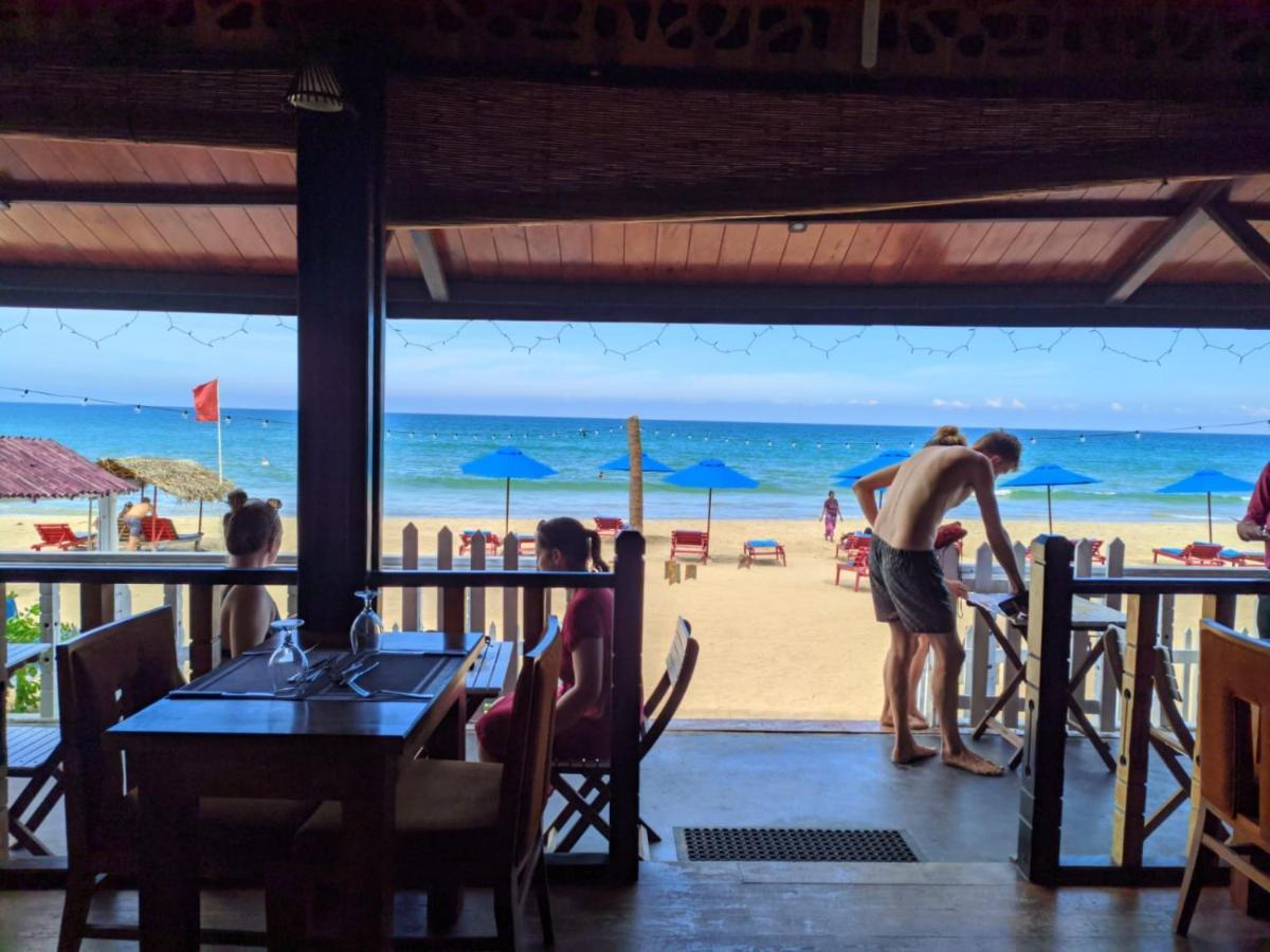 Blue Sand Beach Resort Trincomalee Exterior photo