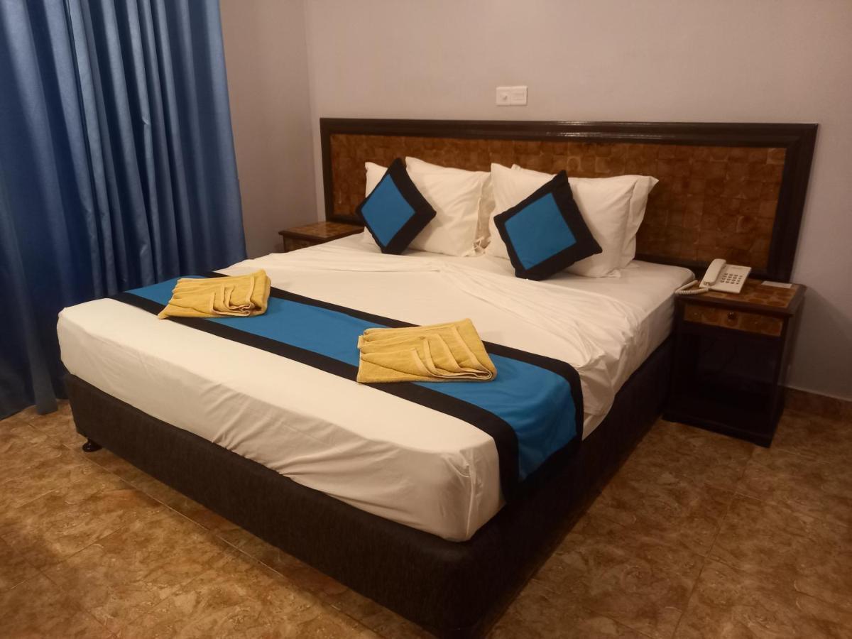 Blue Sand Beach Resort Trincomalee Exterior photo