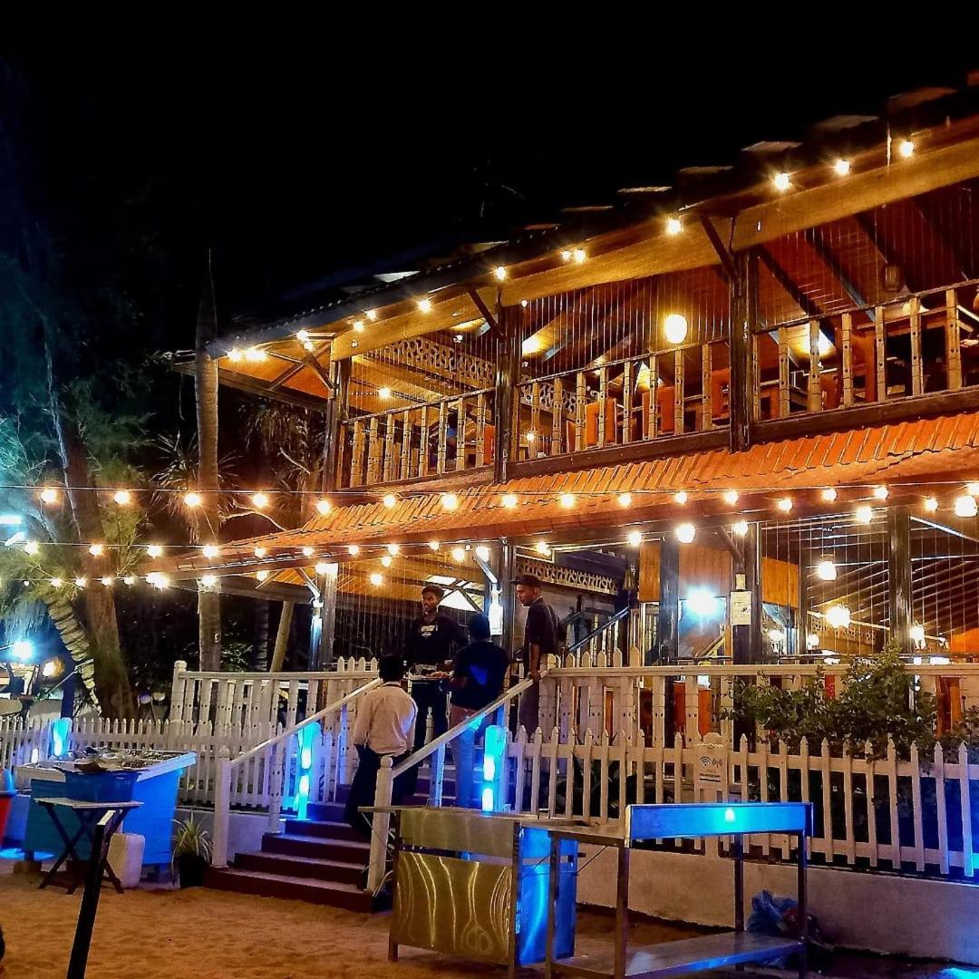 Blue Sand Beach Resort Trincomalee Exterior photo
